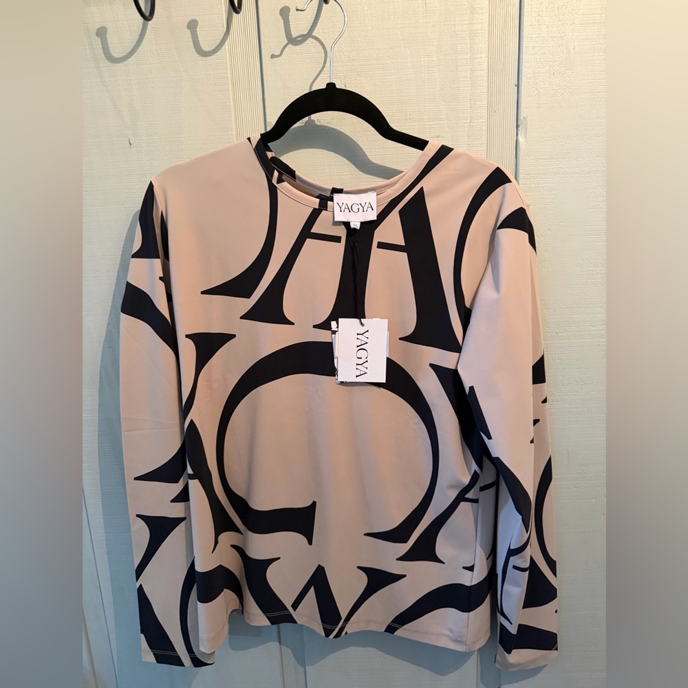 Yagya Monogram Beige and Black Graphic Long Sleeve Top